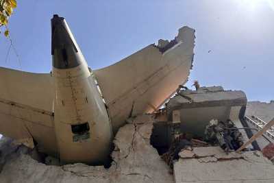 An Aircraft Crashed With 242 Passengers At India Ahmedabad