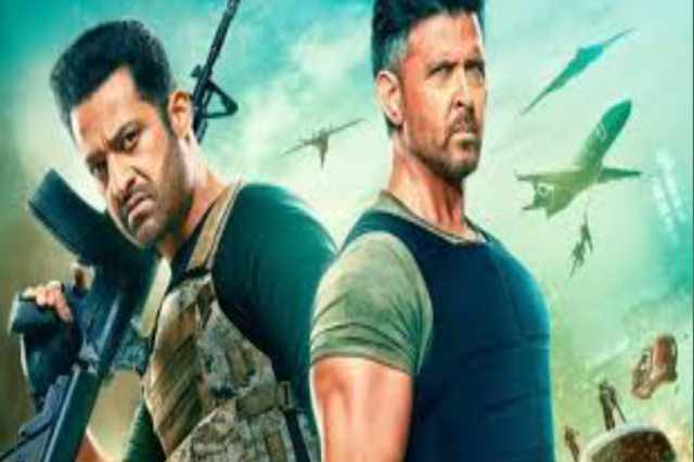 'Fighting for the country', but face to face Hrithik and N.T.R | Action Packed 'War 2' trailer